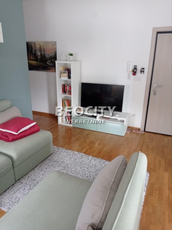 Trosoban stan, 48 m2, Cvetkova pijaca, Hajduk Stankova ID: 112670 4