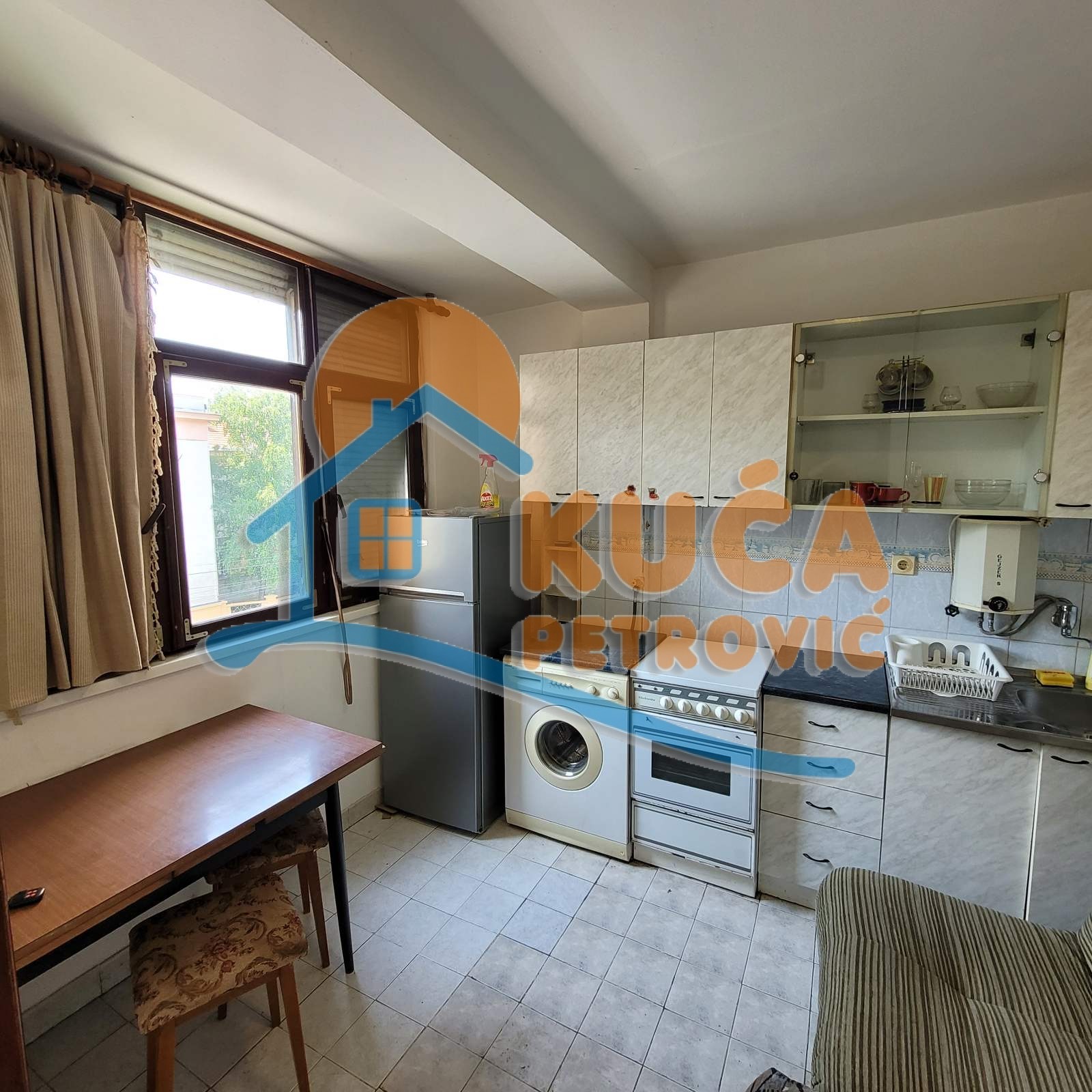 Jednosoban stan, 33 m2, Centar, Generala Milojka Lešjanina ID: i-011067 11