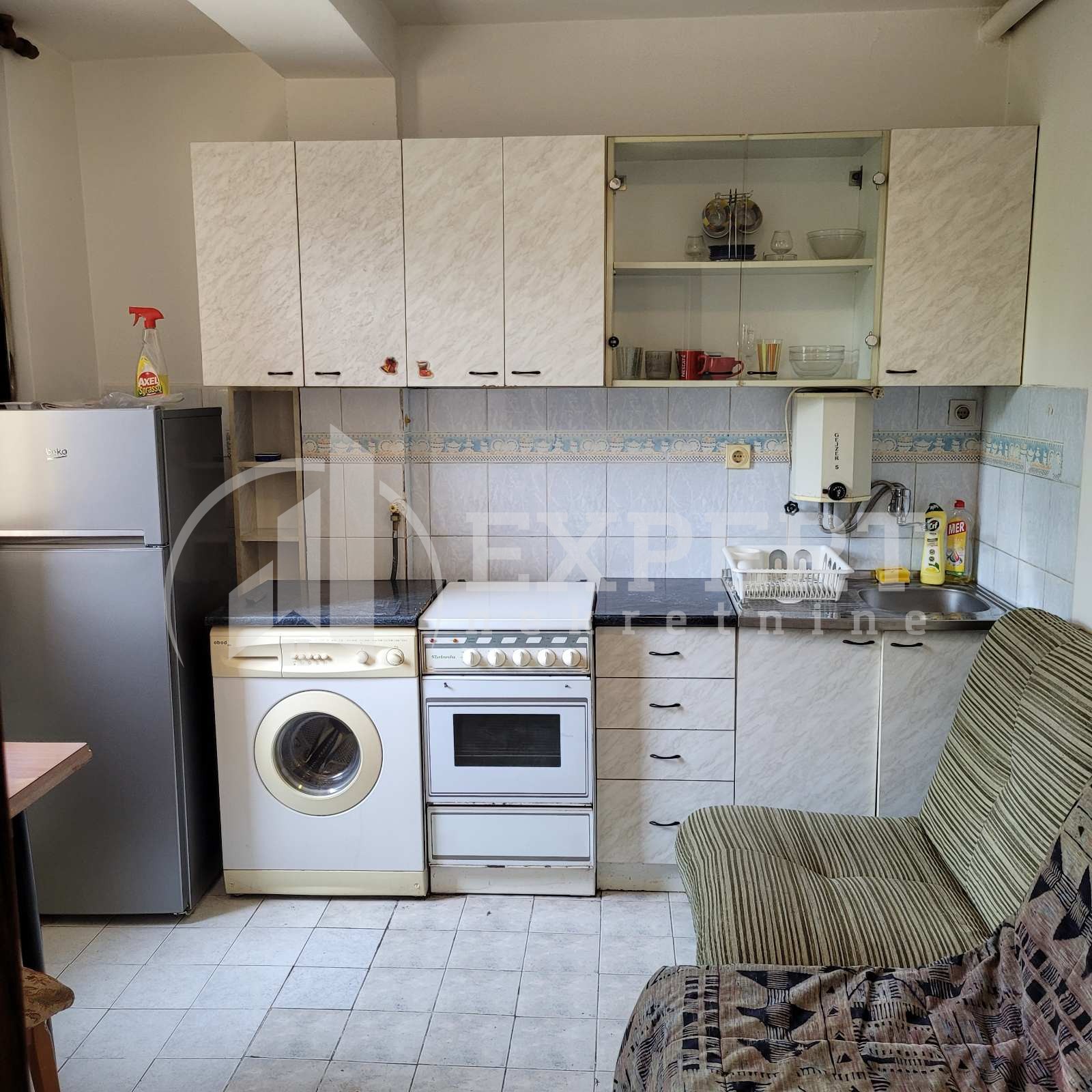 Jednosoban stan, 33 m2, Centar, Generala Milojka Lešjanina ID: i-011067 10