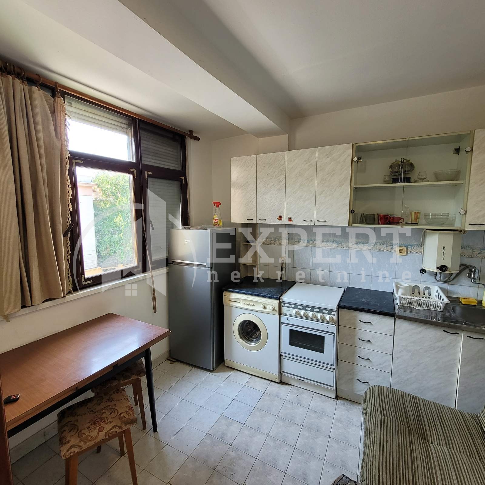 Jednosoban stan, 33 m2, Centar, Generala Milojka Lešjanina ID: i-011067 11