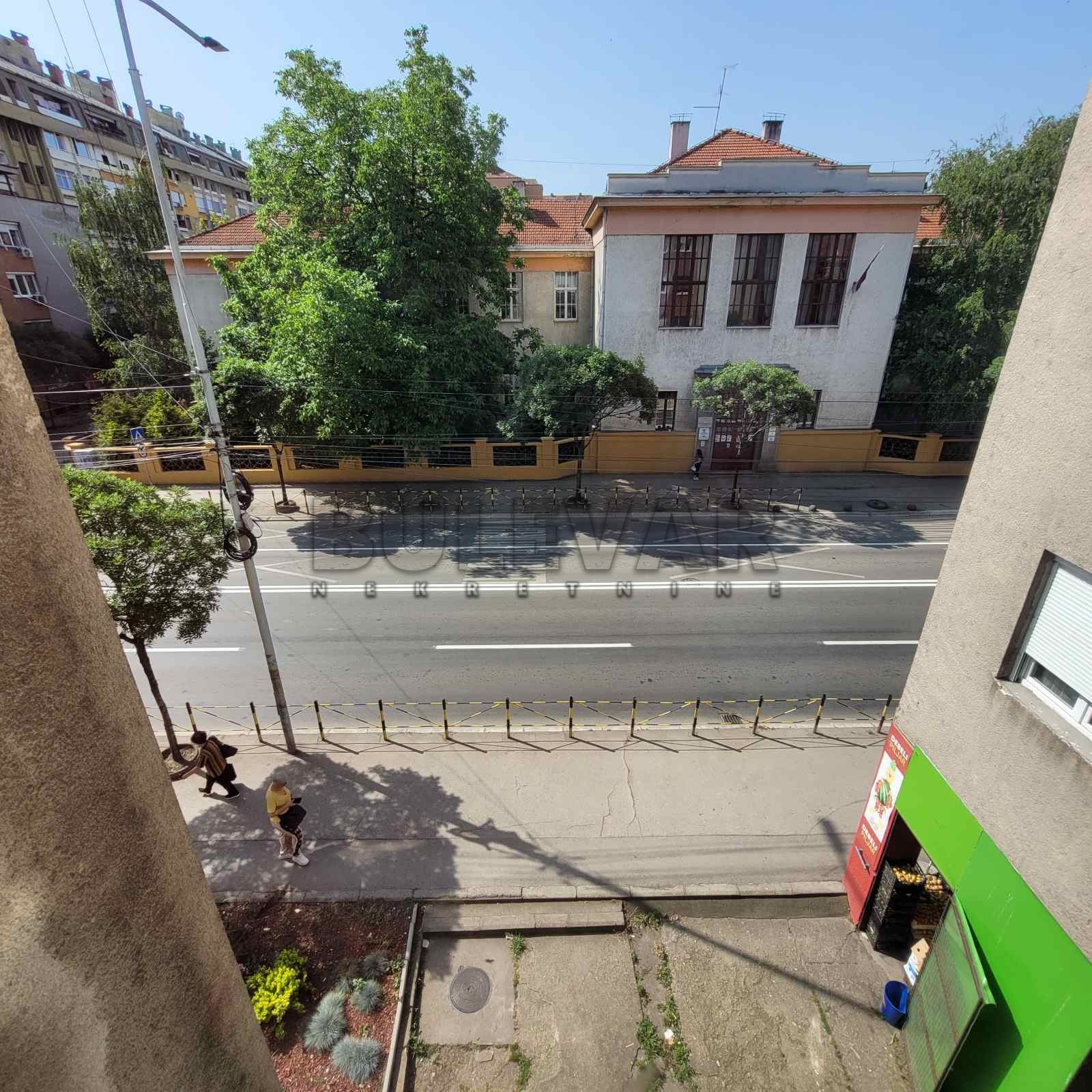 Jednosoban stan, 33 m2, Centar, Generala Milojka Lešjanina ID: i-011067 20