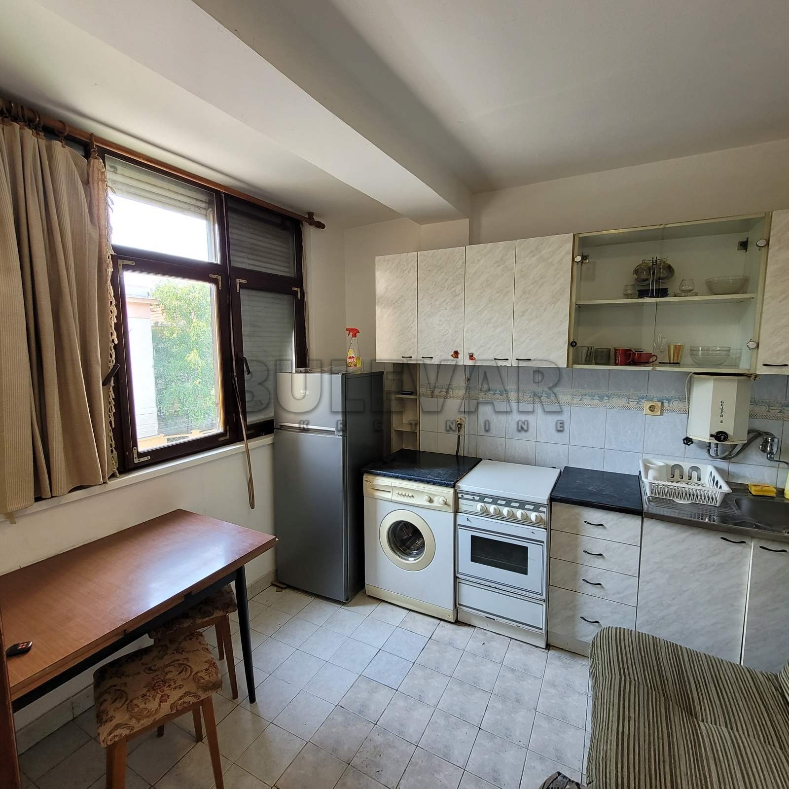 Jednosoban stan, 33 m2, Centar, Generala Milojka Lešjanina ID: i-011067 11