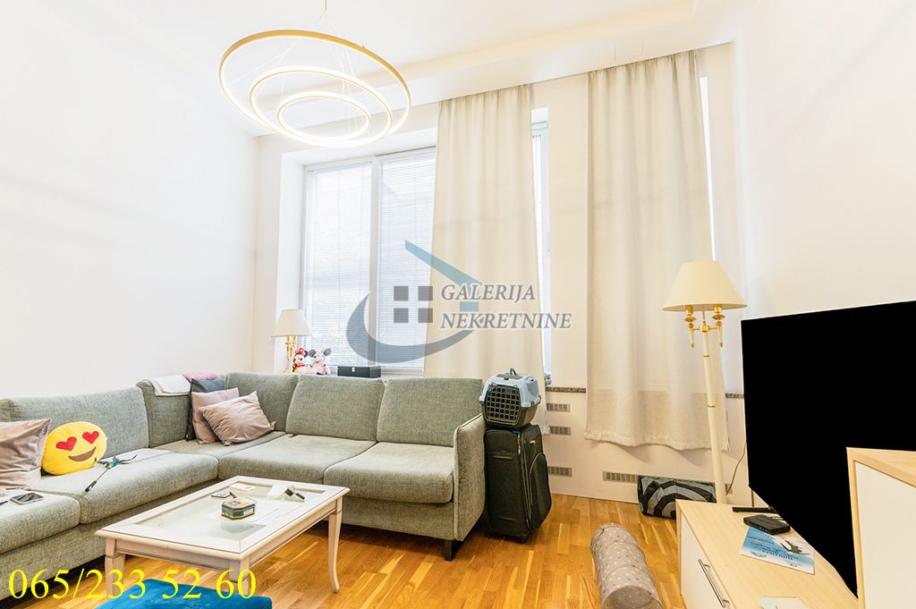 Vračar  Hram Sv  Save   Šumatovačka 61m2 16