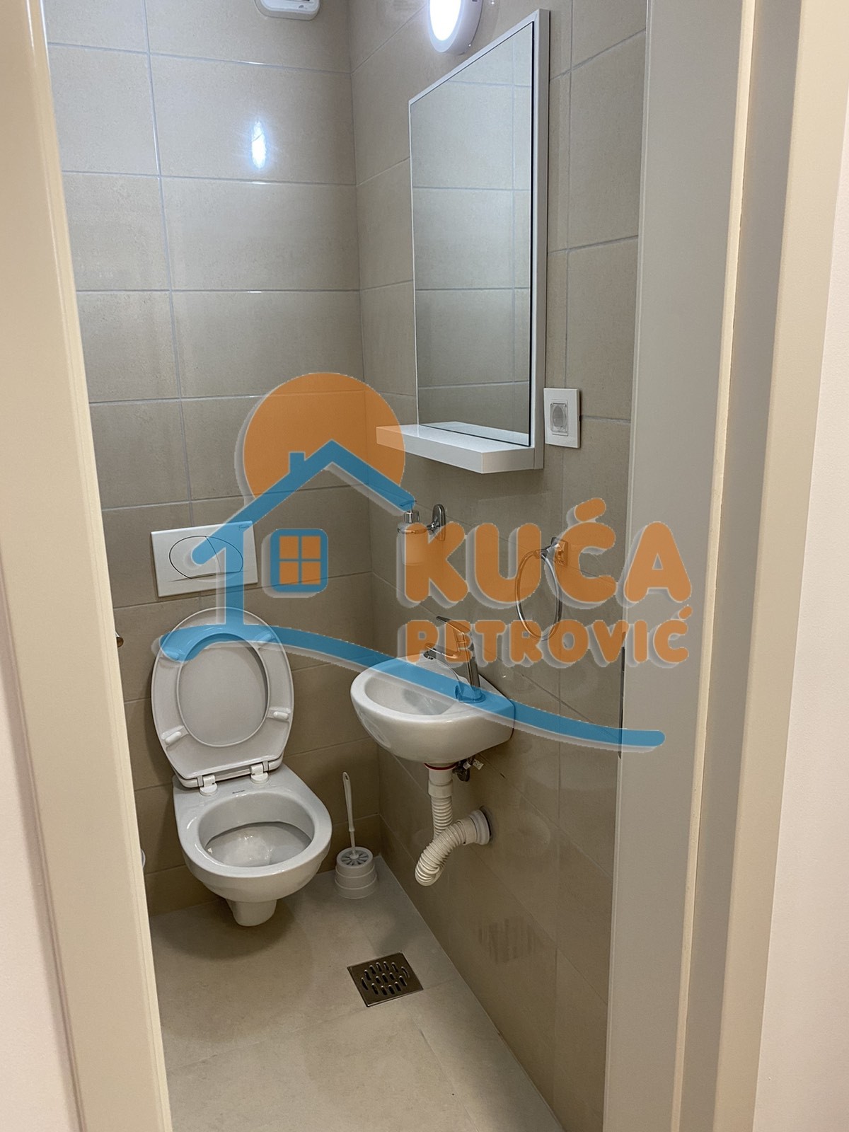 Dvosoban stan, 66 m2, Kičevo, Jovana Ristića ID: i-05384 18