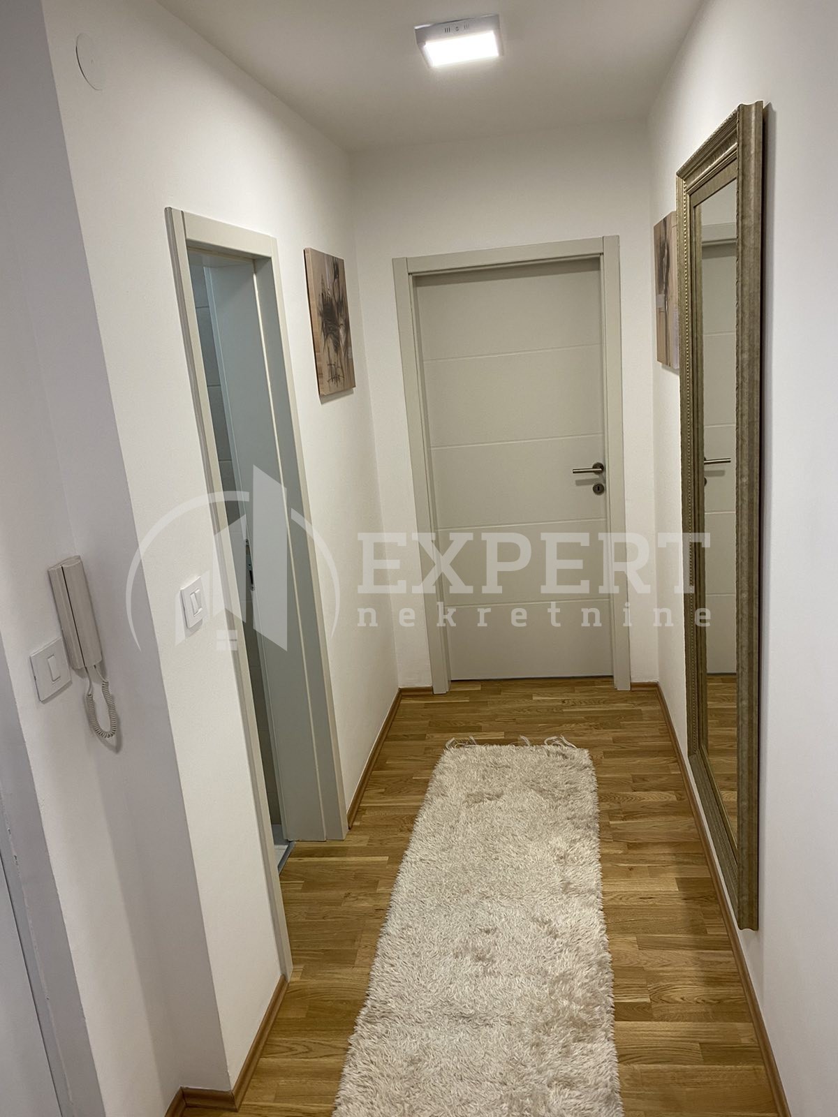 Dvosoban stan, 66 m2, Kičevo, Jovana Ristića ID: i-05384 21