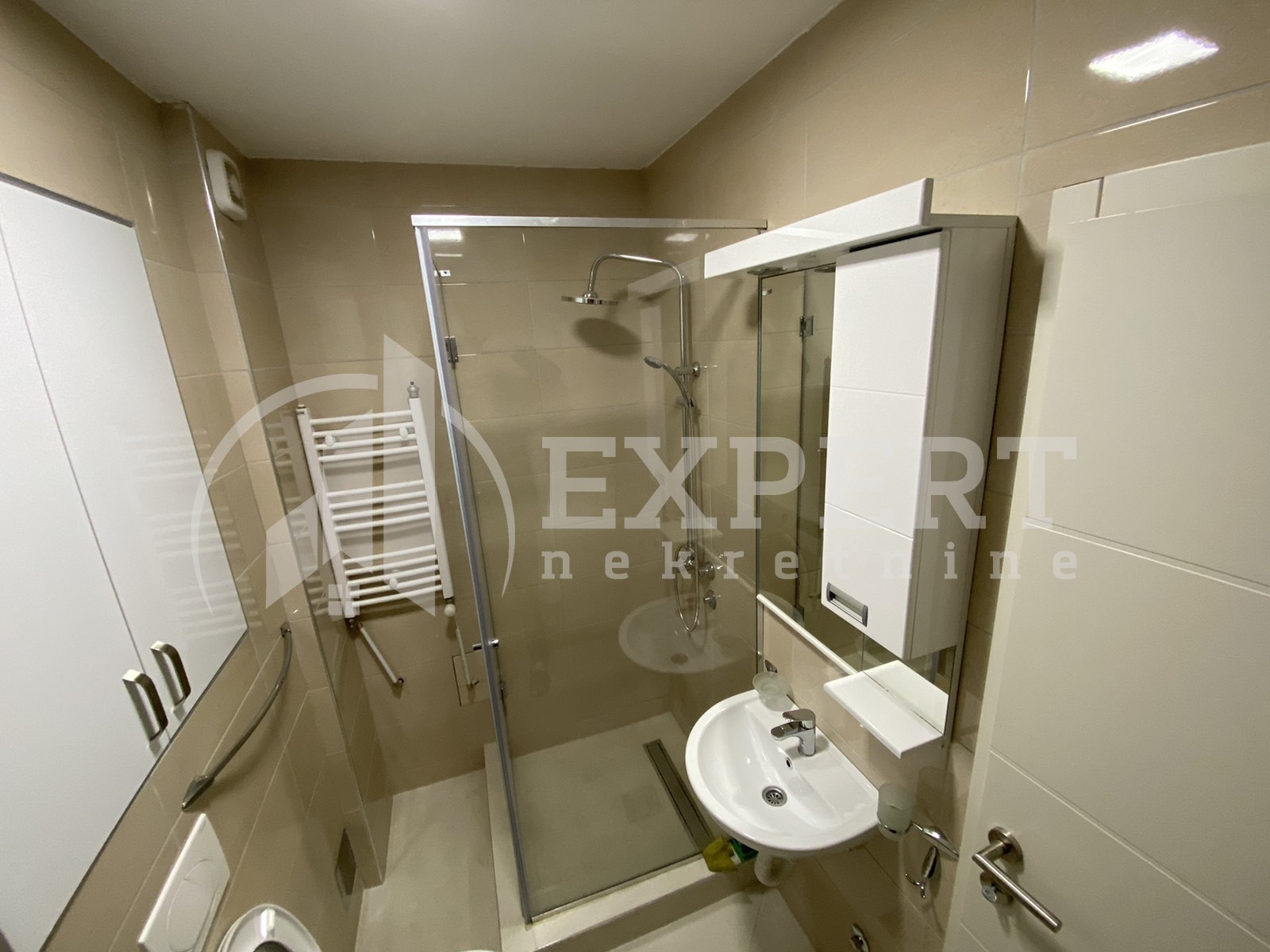 Dvosoban stan, 66 m2, Kičevo, Jovana Ristića ID: i-05384 16