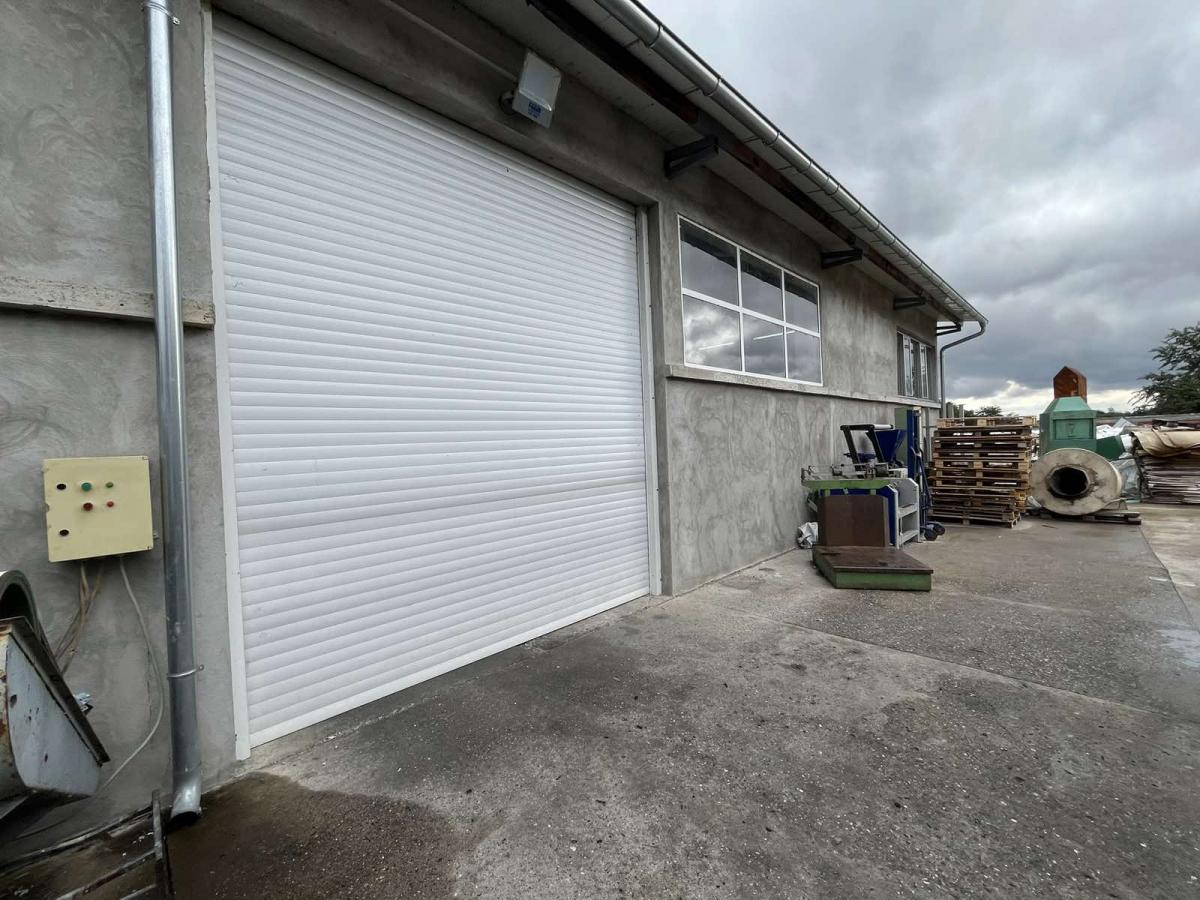 Proizvodna hala u industrijskoj zoni 2