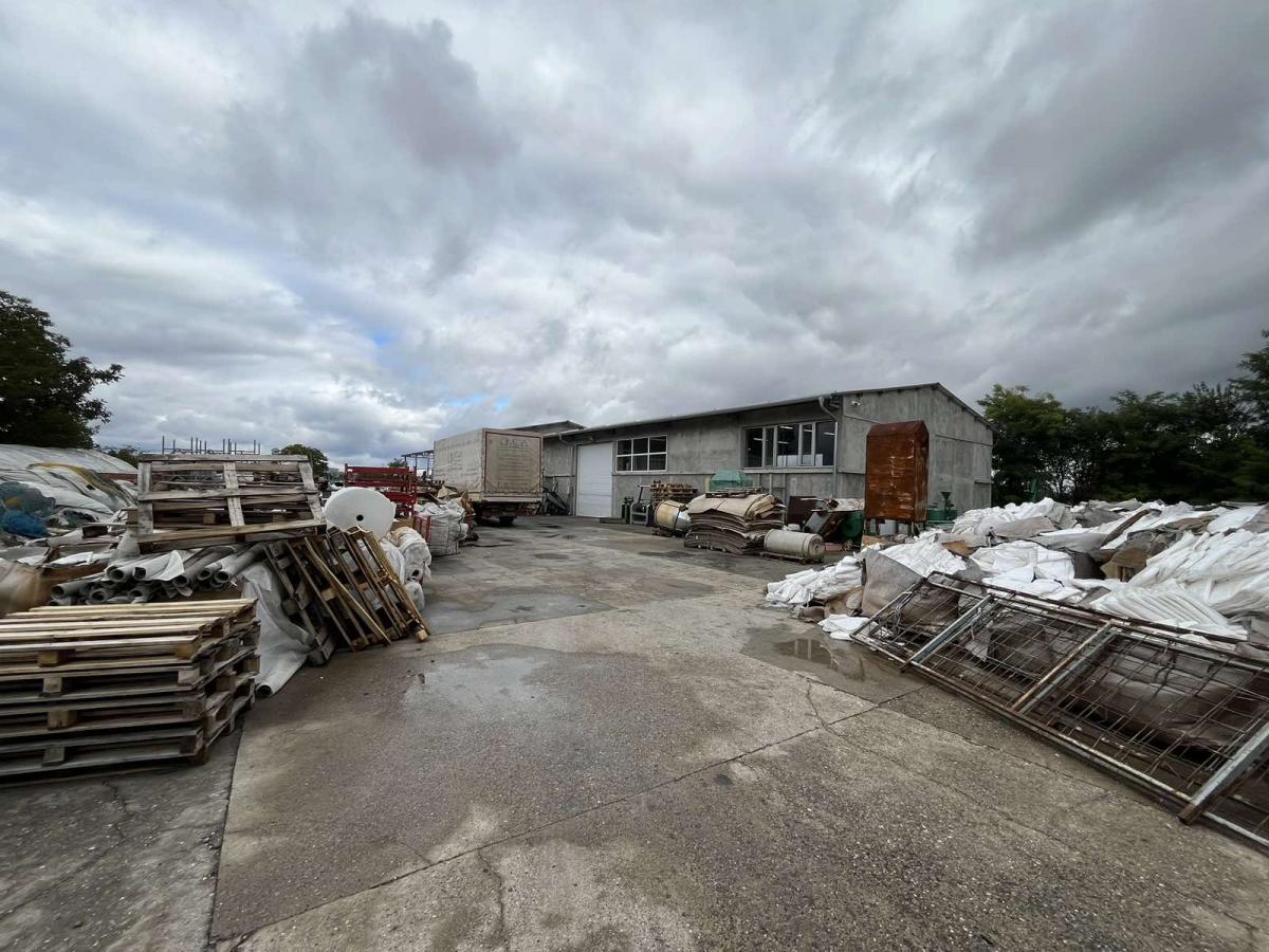 Proizvodna hala u industrijskoj zoni 9