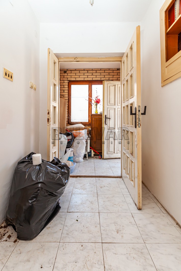 Trosoban stan, 101 m2, Donji Komren, Humska ID: p-012340 9