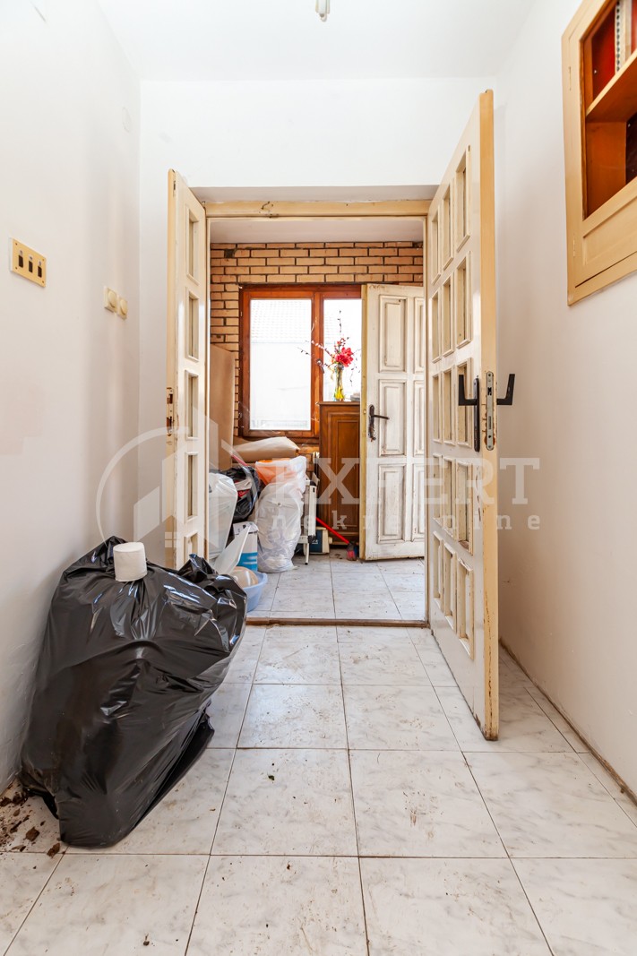 Trosoban stan, 101 m2, Donji Komren, Humska ID: p-012340 9