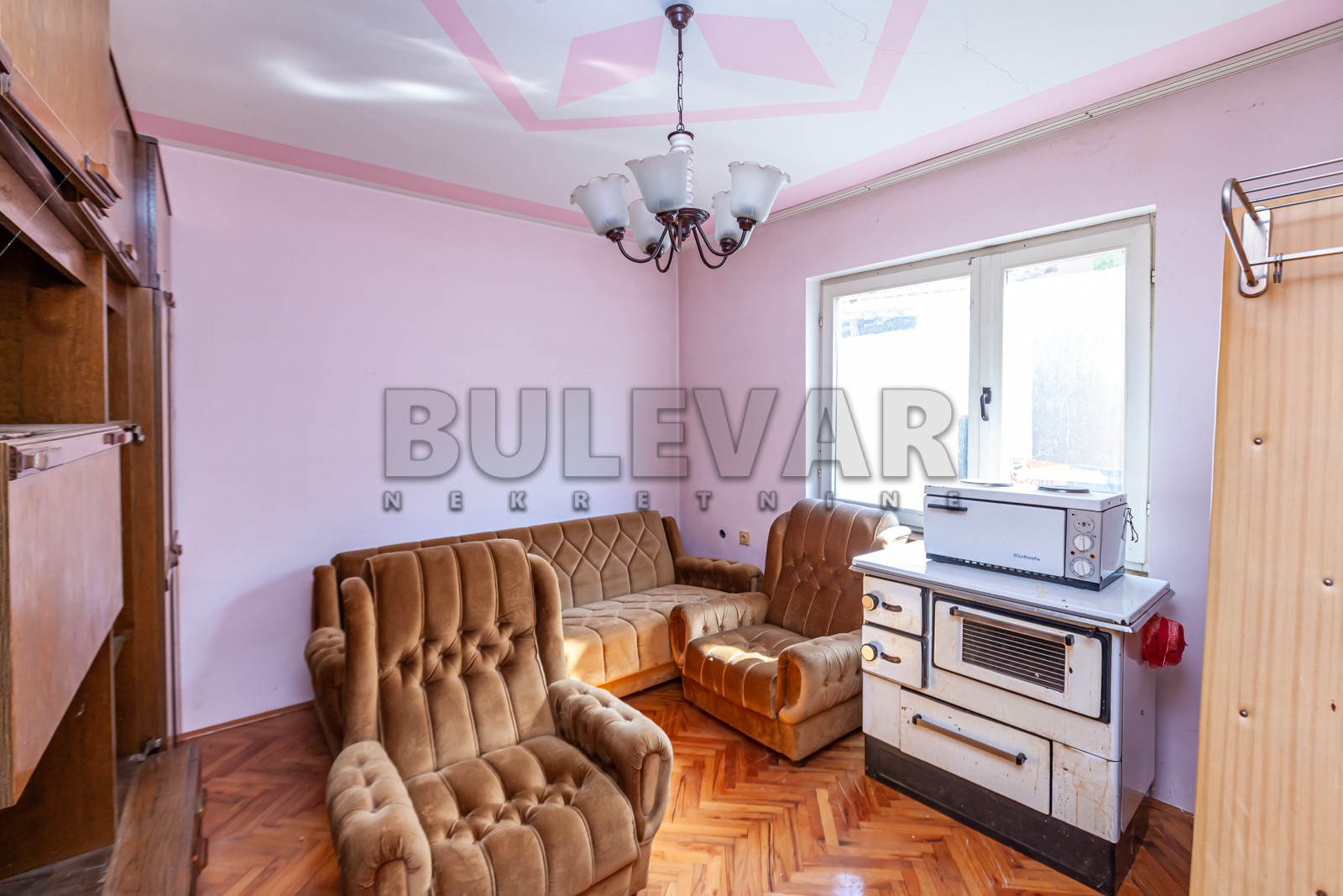 Trosoban stan, 101 m2, Donji Komren, Humska ID: p-012340 5