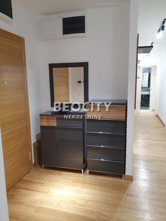 četvorosoban stan, 105 m2, Blok 65, Tadije Sondermajera ID: 112532 4