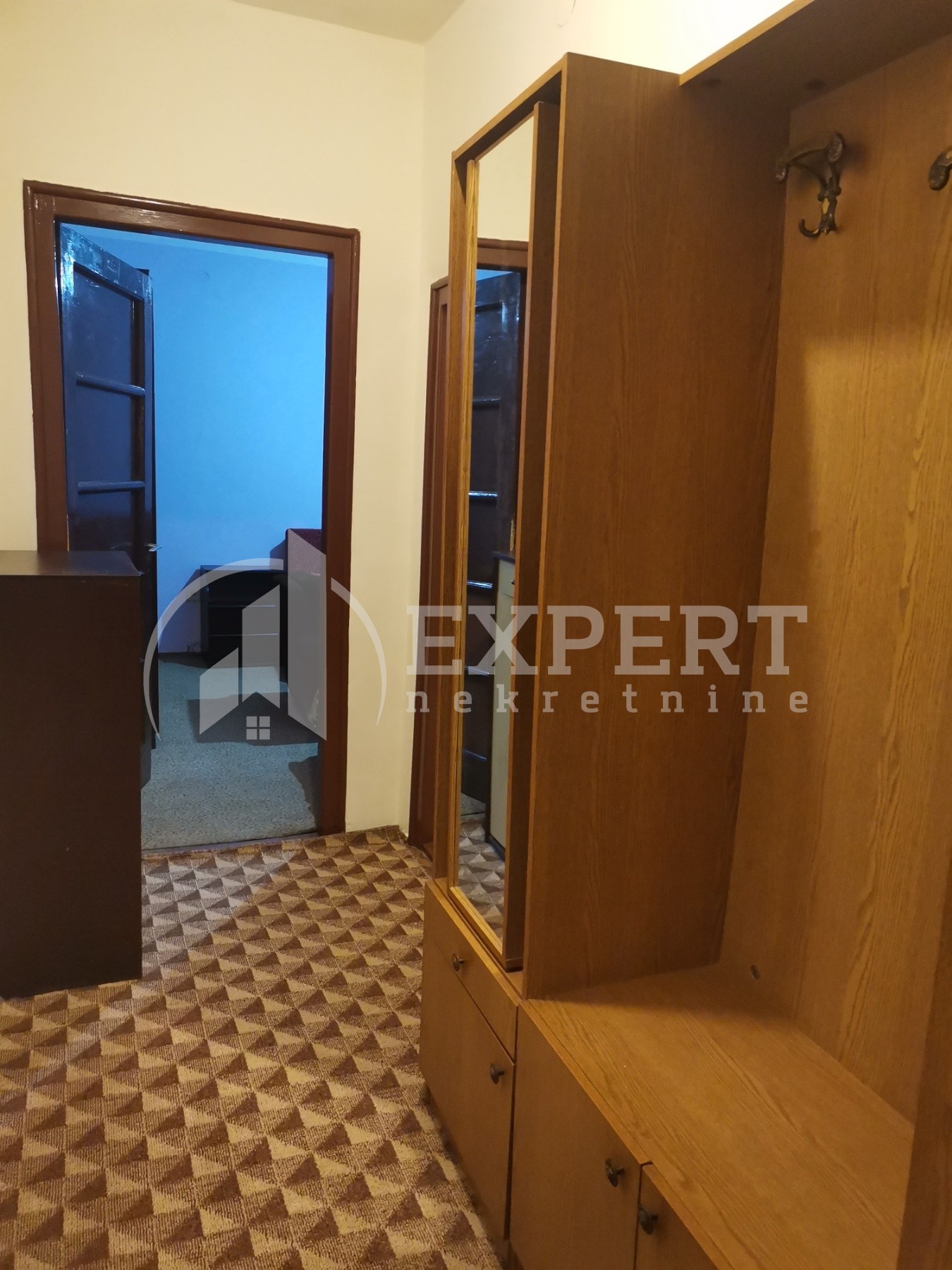 Jednosoban stan, 43 m2, Medijana, Rentgenova ID: i-012347 9