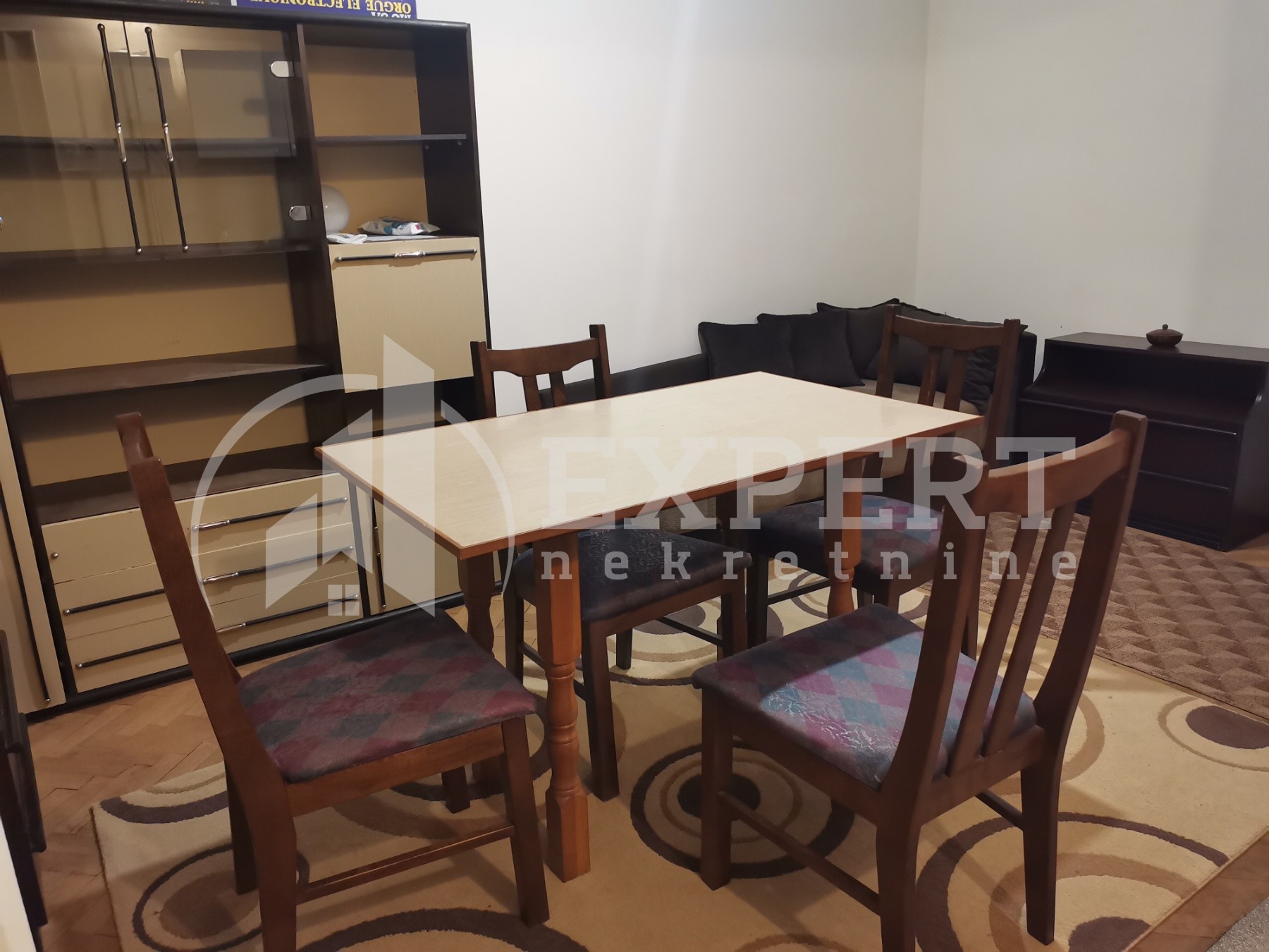 Jednosoban stan, 43 m2, Medijana, Rentgenova ID: i-012347 2