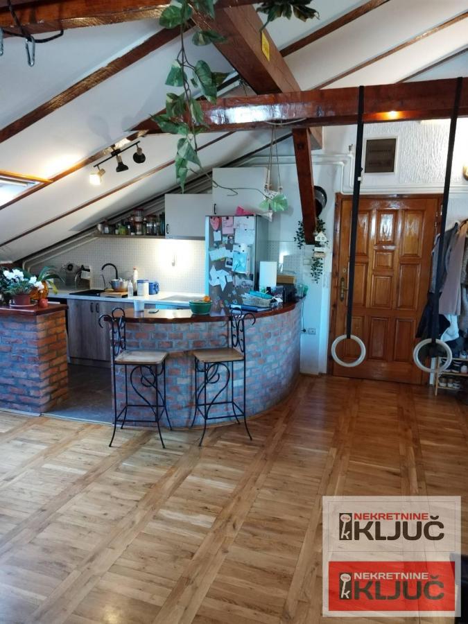 NOVO NASELJE, 76m2, Trosoban kod Crkve 8