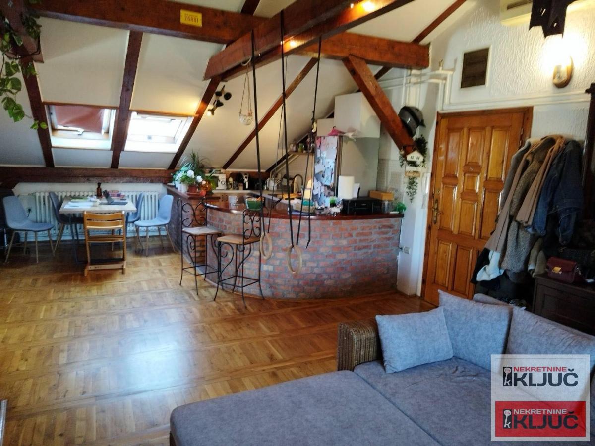 NOVO NASELJE, 76m2, Trosoban kod Crkve 2