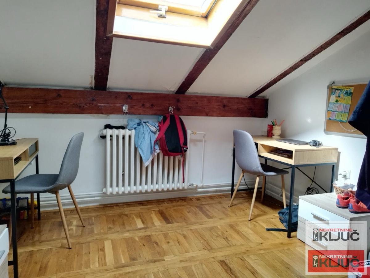 NOVO NASELJE, 76m2, Trosoban kod Crkve 12