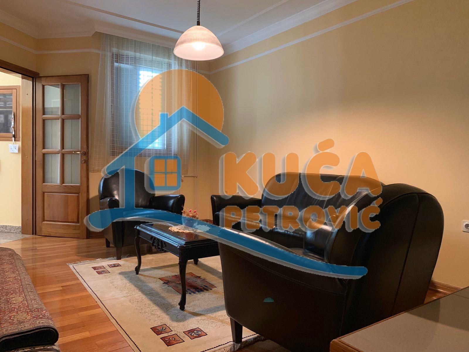 četvorosobna kuća, 290 m2, Pantelej, Jesenjinova ID: i-012325 10