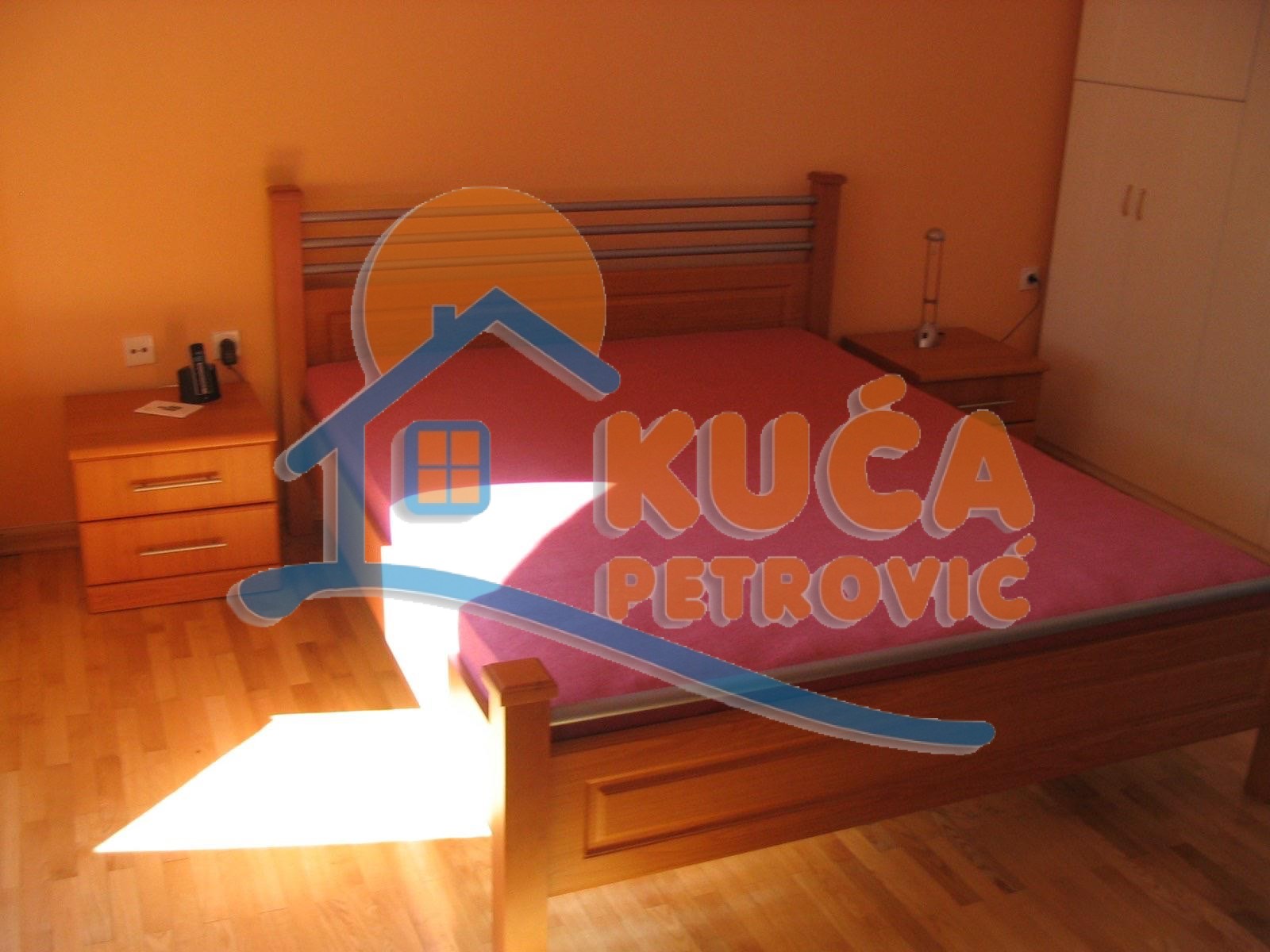 četvorosobna kuća, 290 m2, Pantelej, Jesenjinova ID: i-012325 20