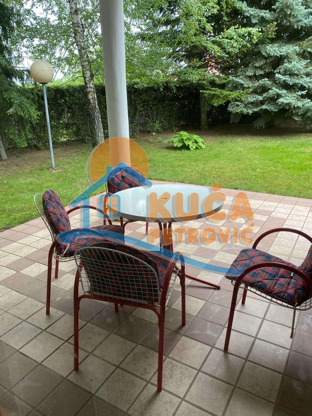 četvorosobna kuća, 290 m2, Pantelej, Jesenjinova ID: i-012325 31