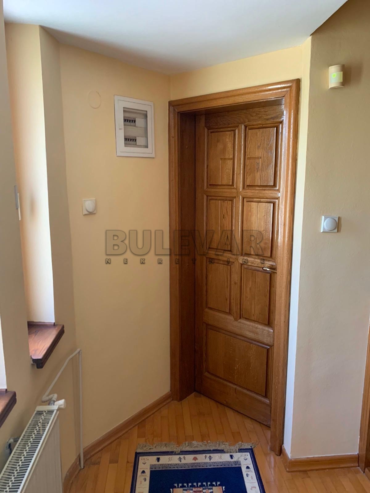 četvorosobna kuća, 290 m2, Pantelej, Jesenjinova ID: i-012325 30