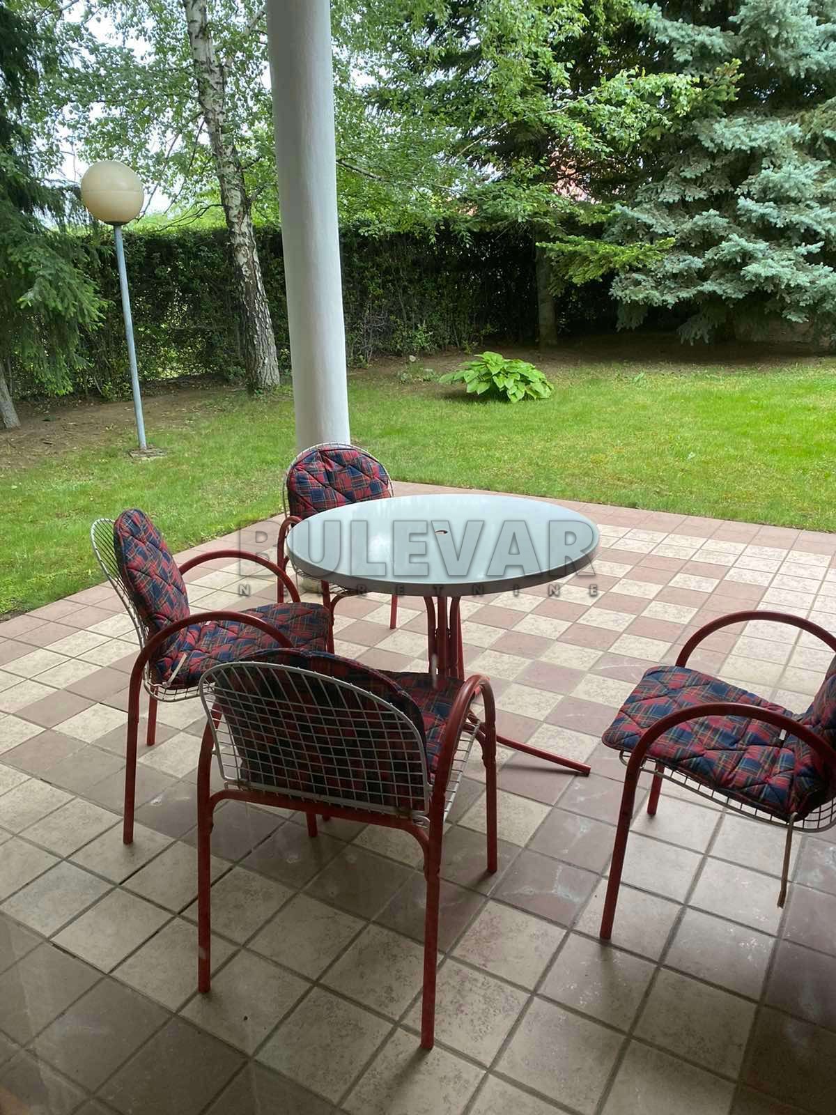 četvorosobna kuća, 290 m2, Pantelej, Jesenjinova ID: i-012325 31