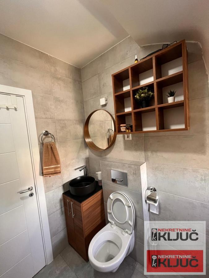 NOVO NASELJE, 100 m2, Petosoban-Duplex, Namešten 19