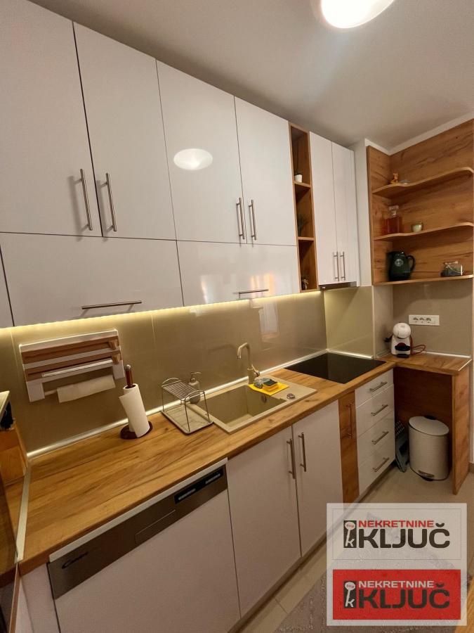 NOVO NASELJE, 100 m2, Petosoban-Duplex, Namešten 6