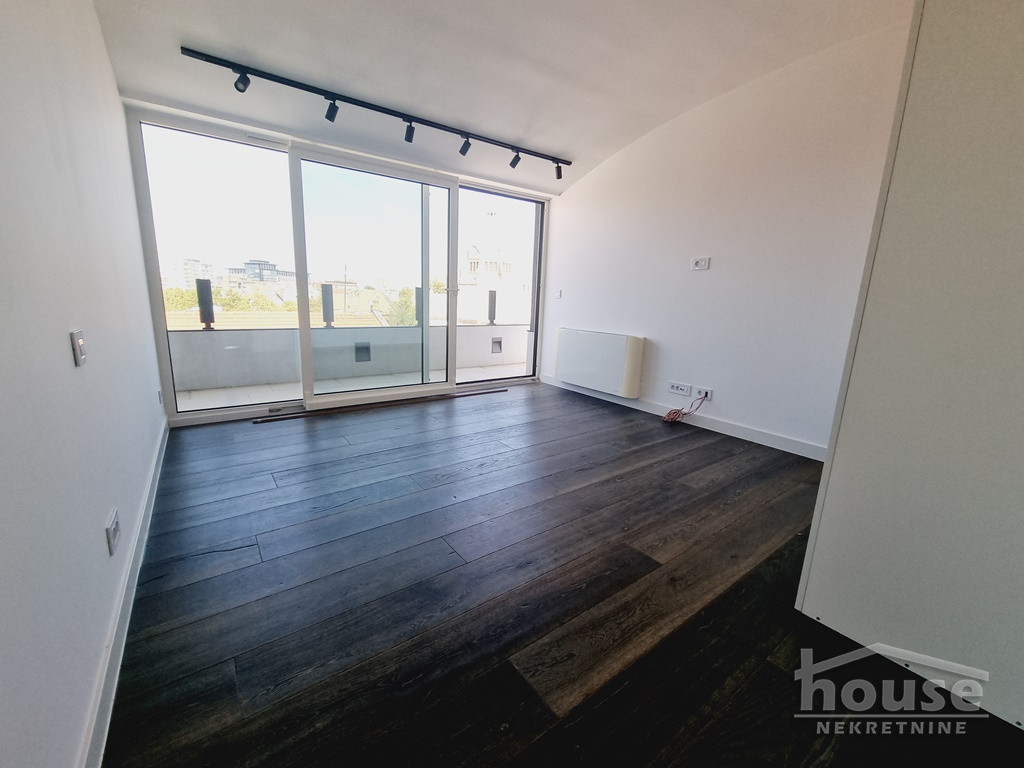 Stan,NOVI SAD,CENTAR 200m2,875500€ , ID: 1062244 19