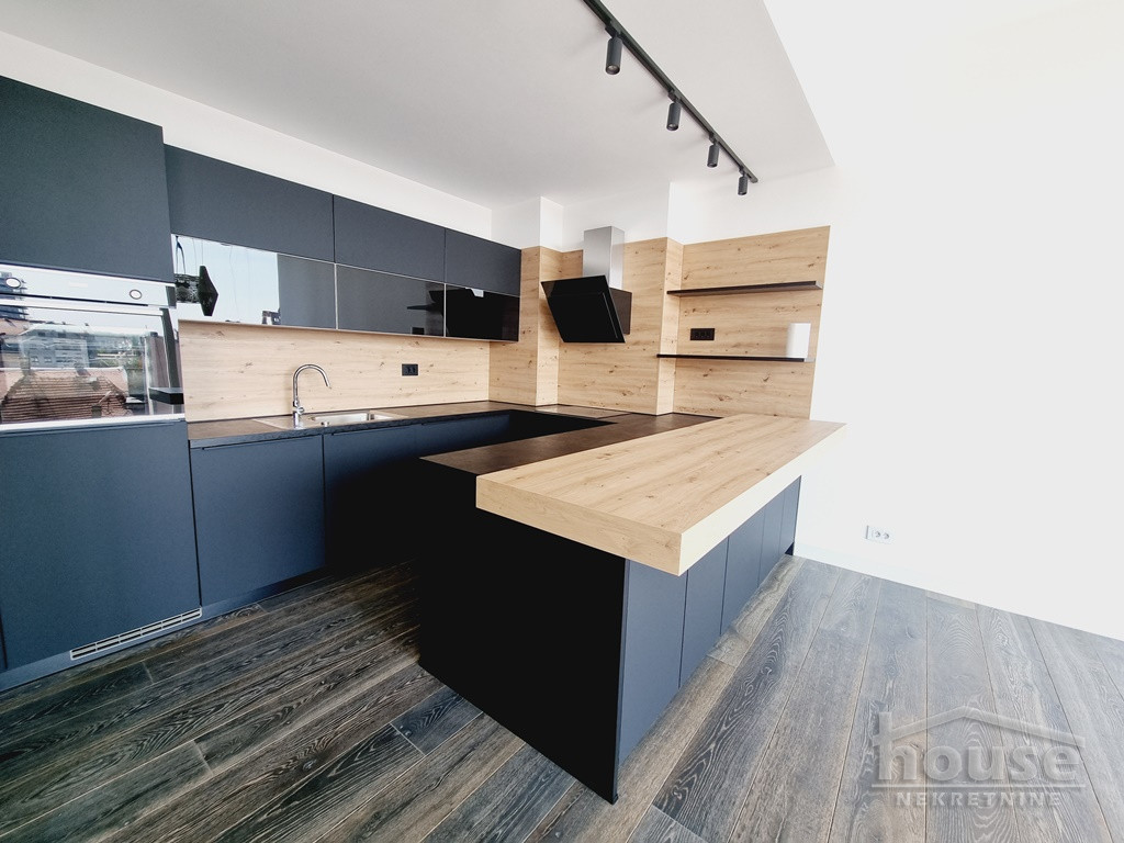 Stan,NOVI SAD,CENTAR 200m2,875500€ , ID: 1062244 11