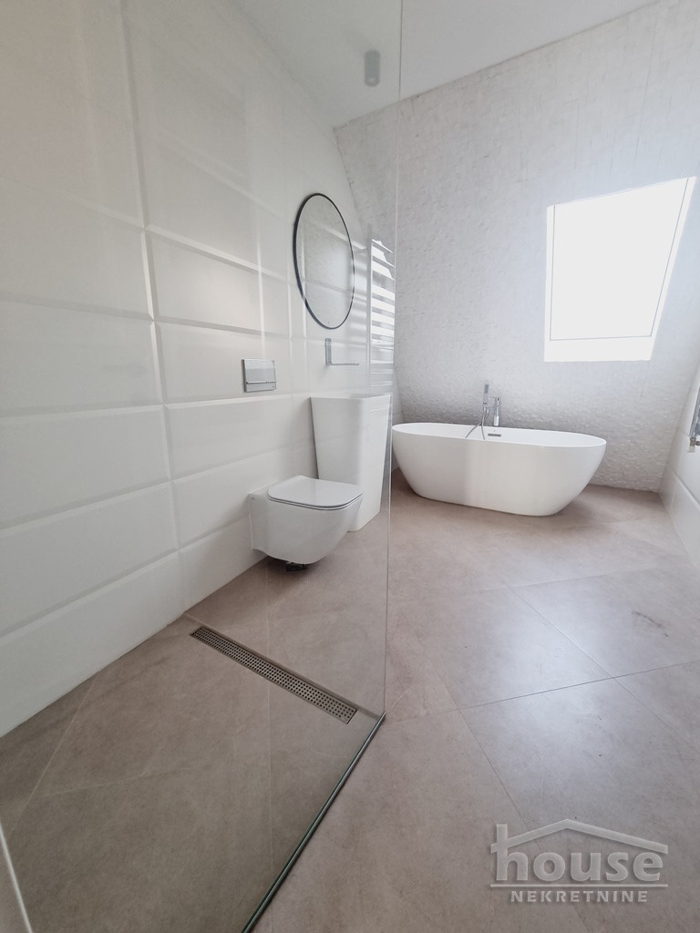 Stan,NOVI SAD,CENTAR 200m2,875500€ , ID: 1062244 20