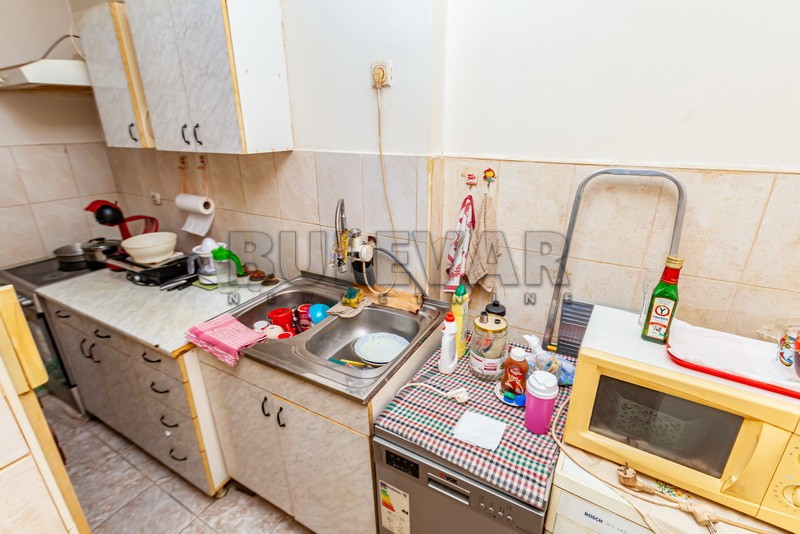 četvorosoban stan, 54 m2, Pantelej, Bulevar Svetog Pantelejmona ID: p-012345 9