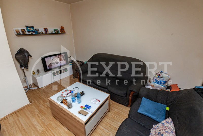 četvorosoban stan, 54 m2, Pantelej, Bulevar Svetog Pantelejmona ID: p-012345 3