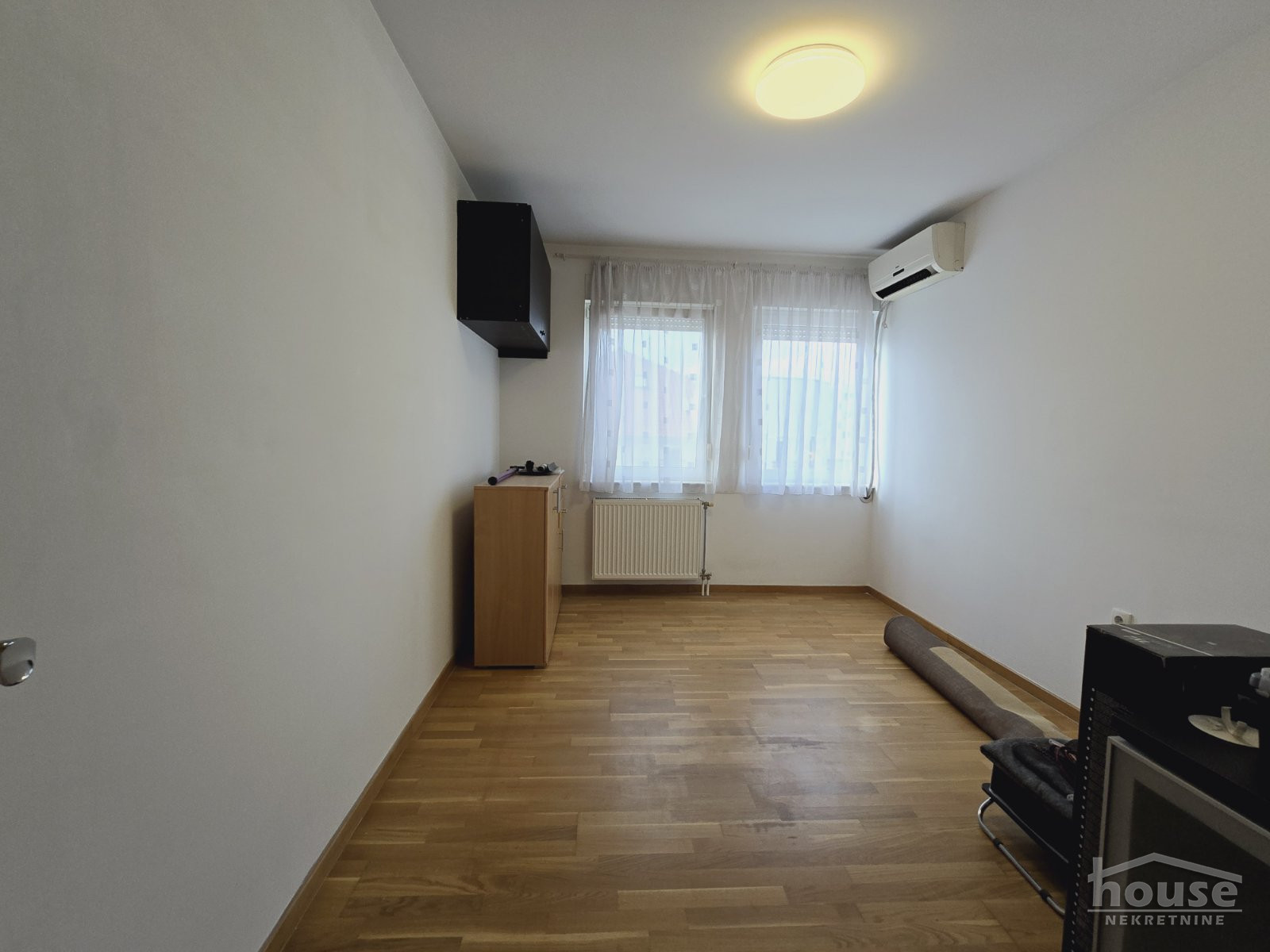Stan,NOVI SAD,BULEVAR EVROPE 110m2,185000€ , ID: 1061803 6