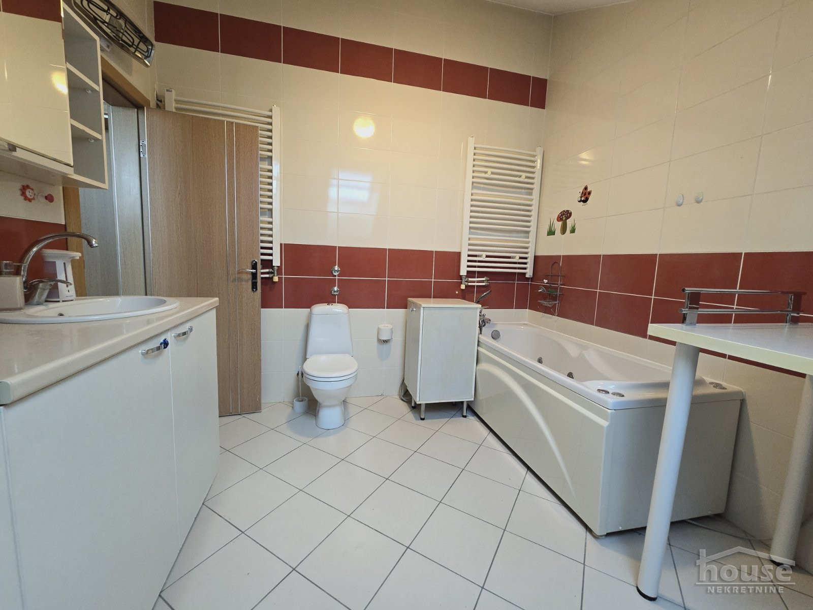 Stan,NOVI SAD,BULEVAR EVROPE 110m2,185000€ , ID: 1061803 10