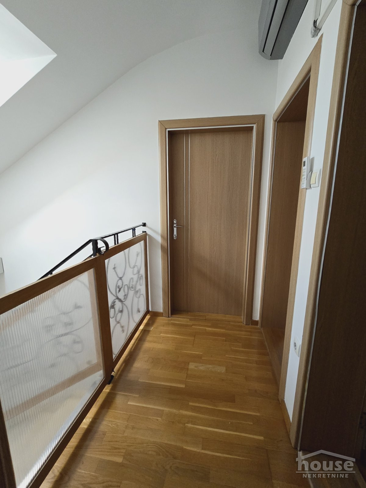 Stan,NOVI SAD,BULEVAR EVROPE 110m2,185000€ , ID: 1061803 9