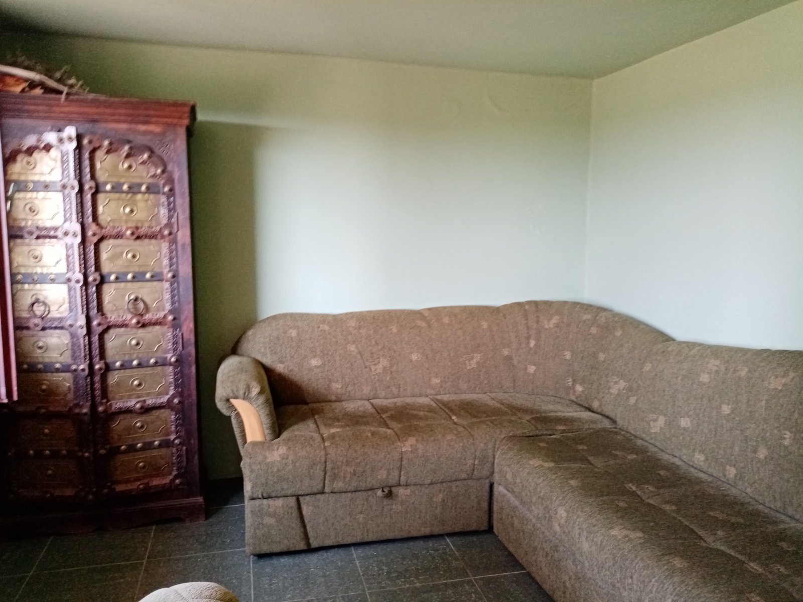 Fruška Gora  Čortanovci  Vikendicu i 70 ari placa 2