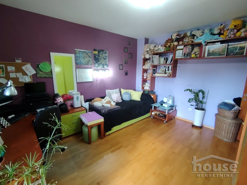 Stan,NOVI SAD,CENTAR 163m2,545900€ , ID: 1062393 15