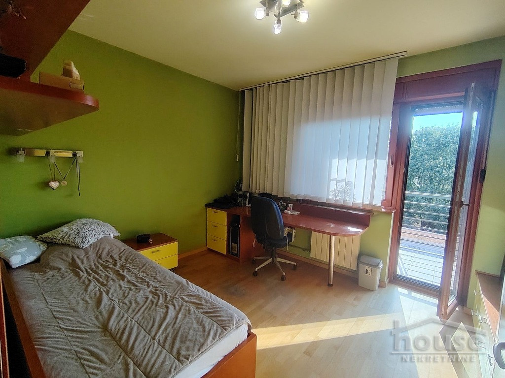Stan,NOVI SAD,CENTAR 163m2,545900€ , ID: 1062393 16