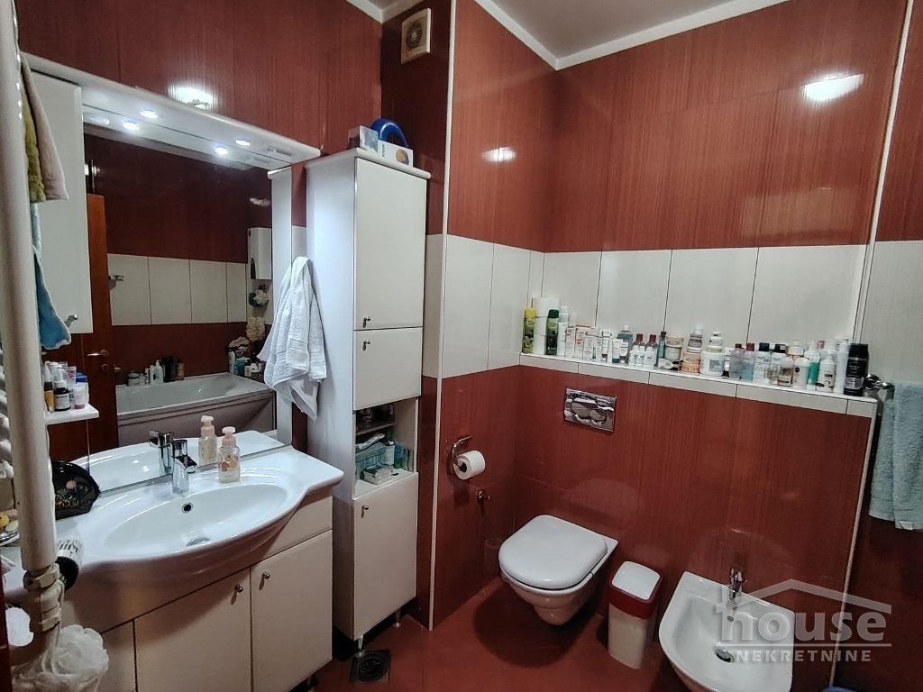 Stan,NOVI SAD,CENTAR 163m2,545900€ , ID: 1062393 33