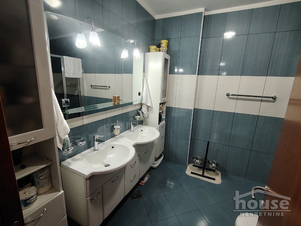 Stan,NOVI SAD,CENTAR 163m2,545900€ , ID: 1062393 29