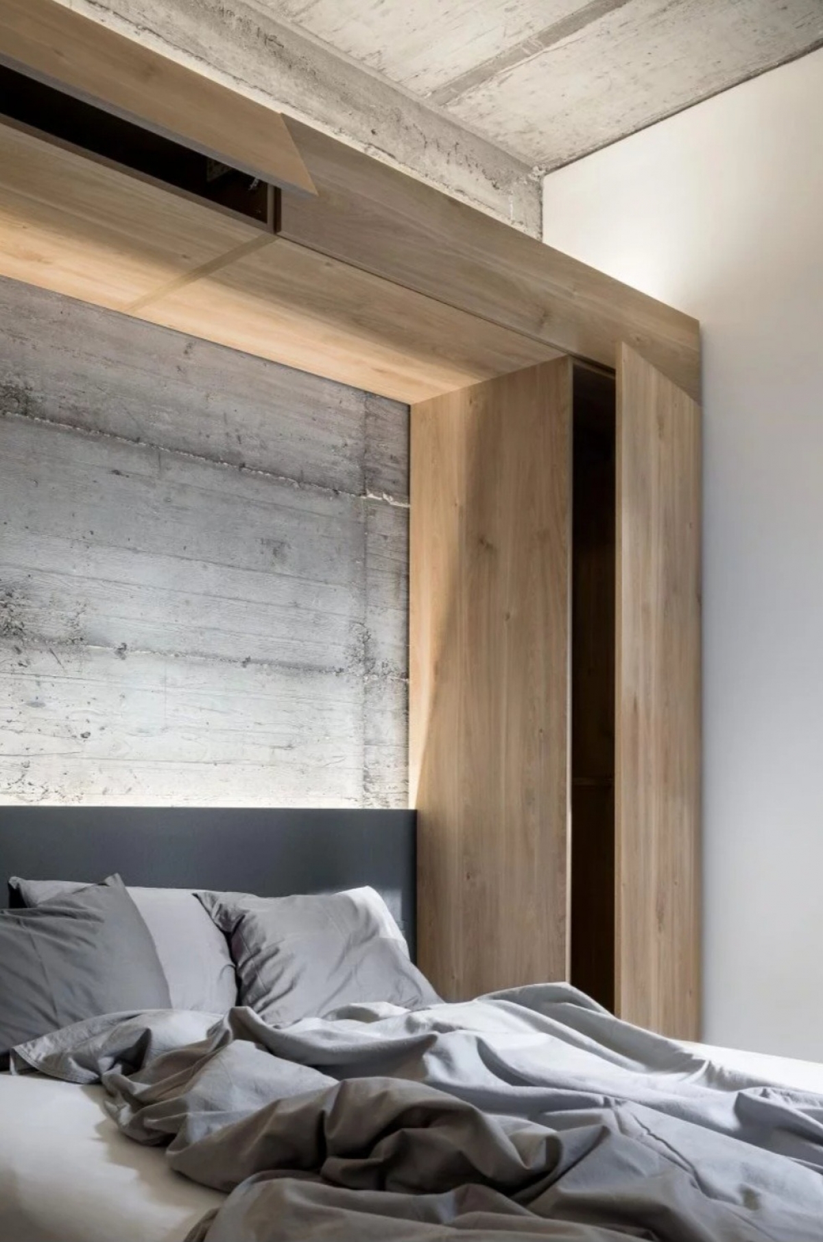 Trosoban stan za izdavanje  Hram Svetog Save 5