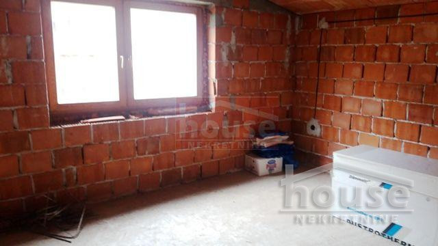 Kuca,PETROVARADIN,MIŠELUK364m2,226600€ , ID: 3044555 5