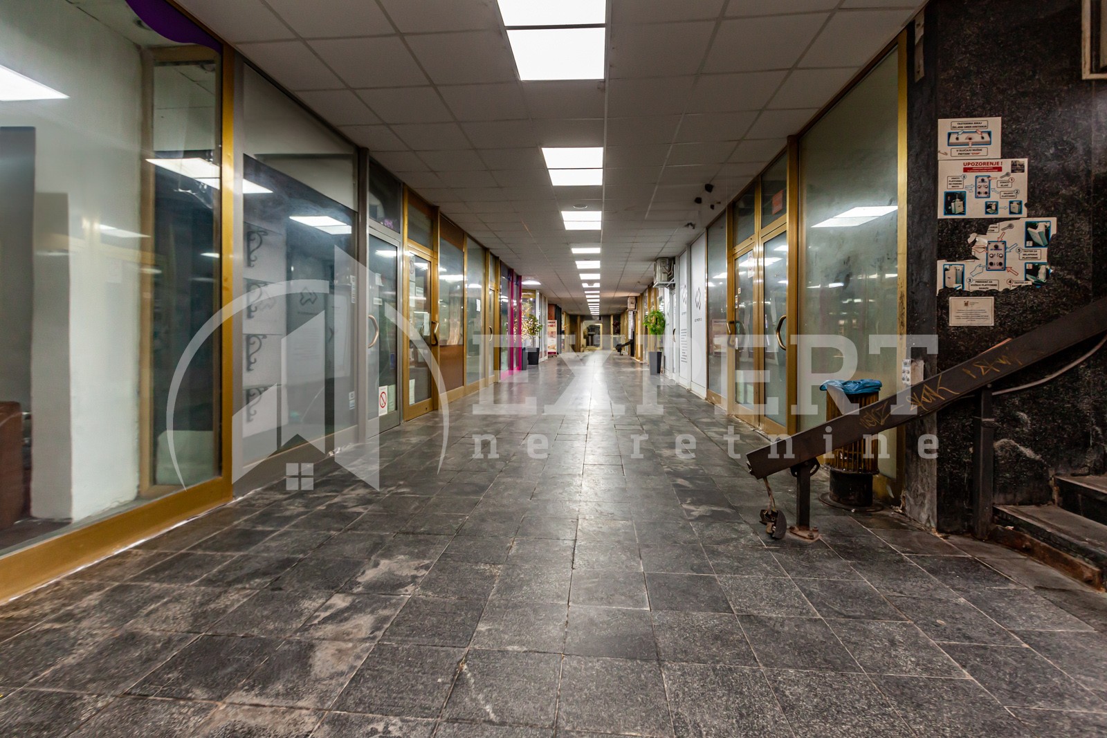 Lokal, 16 m2, Centar, Trg kralja Milana ID: p-012421 8