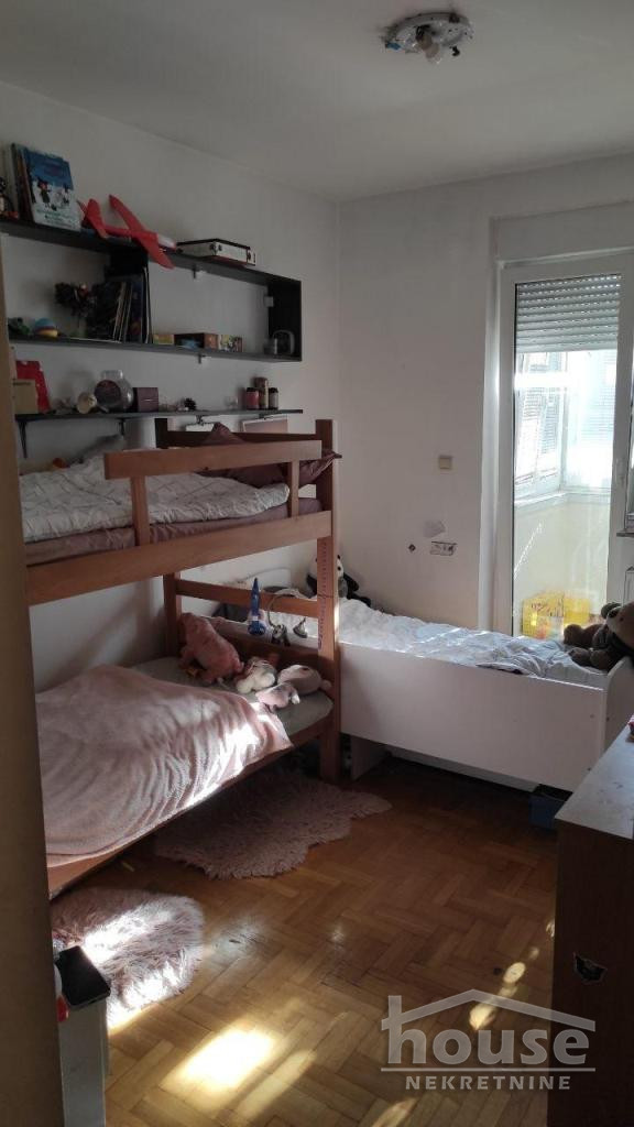 Stanovi,NOVI SAD,BULEVAR 60m2,700€ , ID: 9116667 8