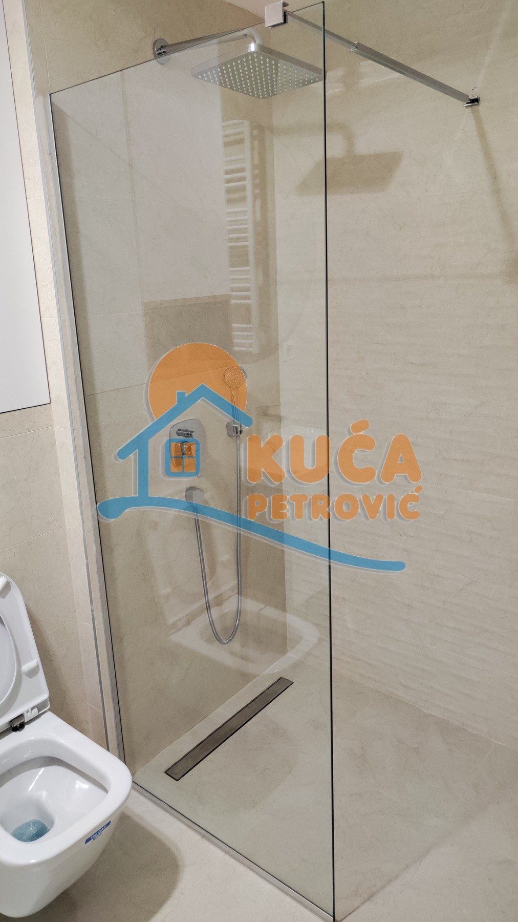 Dvosoban stan, 63 m2, Centar, Prvomajska ID: i-012425 17