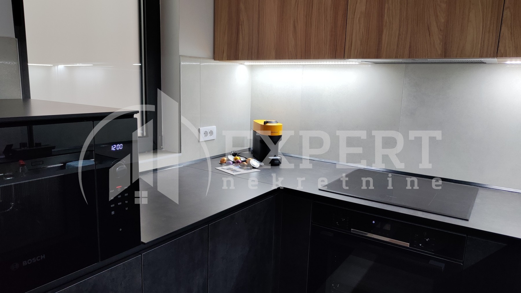 Dvosoban stan, 63 m2, Centar, Prvomajska ID: i-012425 8