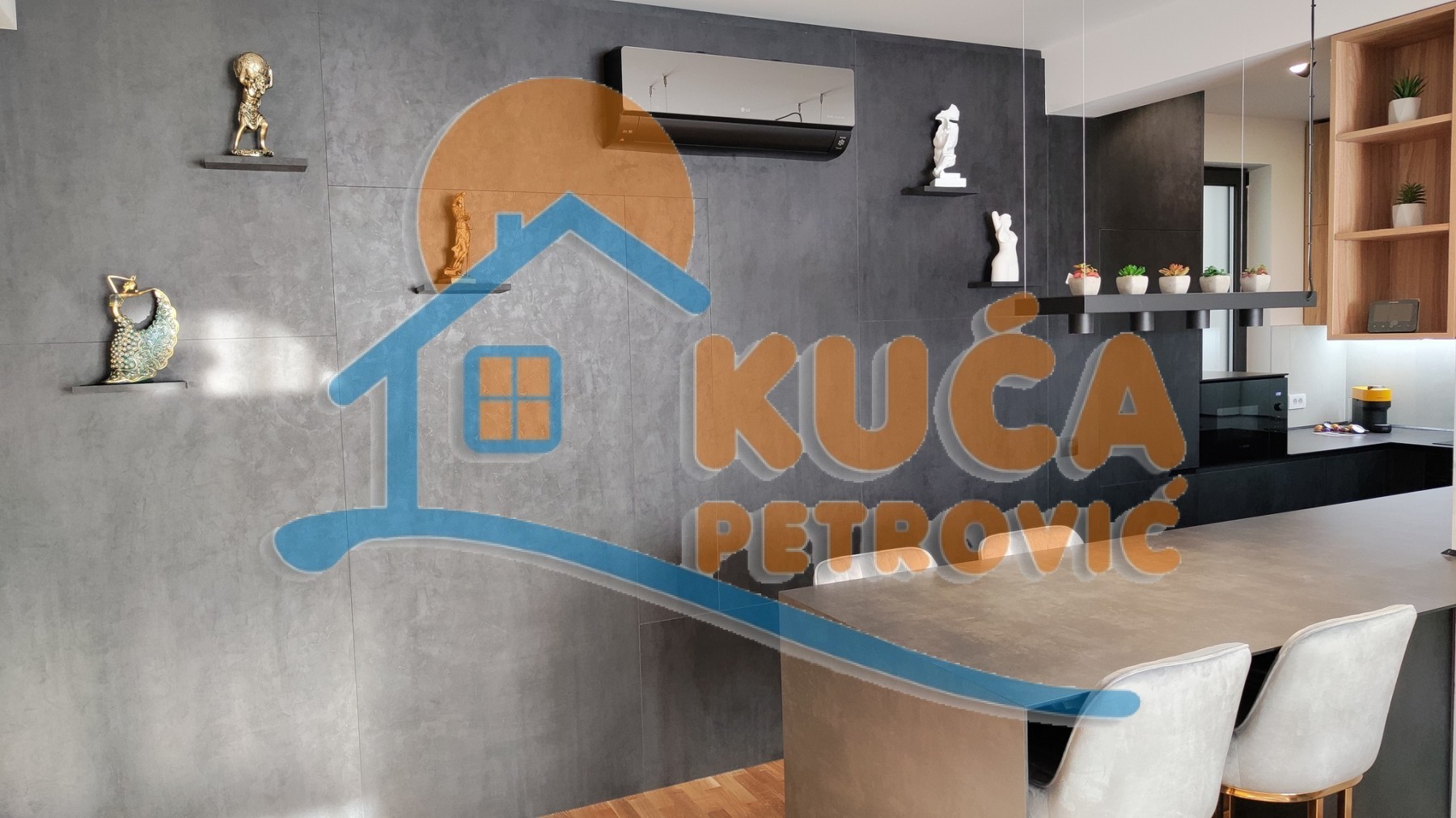 Dvosoban stan, 63 m2, Centar, Prvomajska ID: i-012425 6