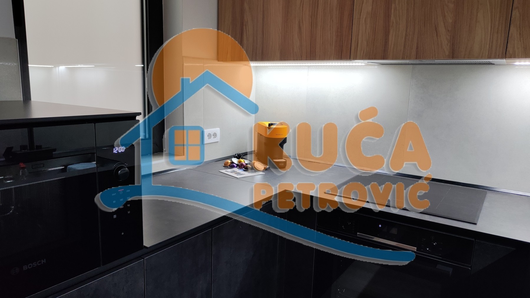 Dvosoban stan, 63 m2, Centar, Prvomajska ID: i-012425 8