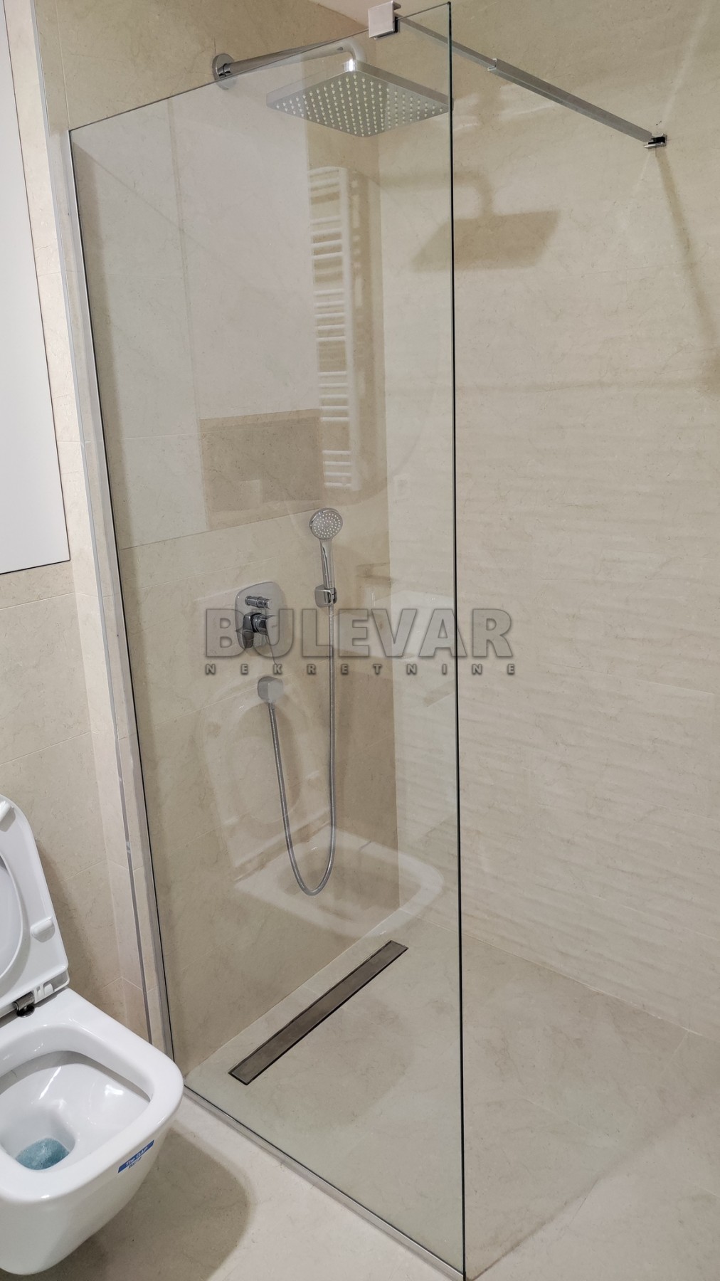 Dvosoban stan, 63 m2, Centar, Prvomajska ID: i-012425 17